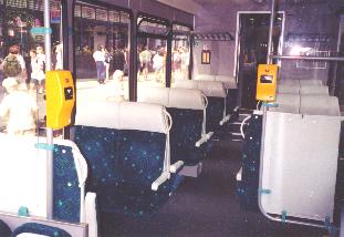 EMU's 425.951-1 interior (3. VIII. 2001)