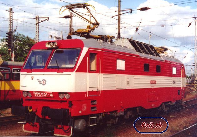 Rušeň 350 001-4/ex ES 499.0001 (55EO, Škoda Plzeň, výr. č. 6558/1973)