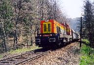 773.004-7 na ele nkladnho vlaku na trati Kremnica - Kremnicke Bane, po vjazde z tunela Sohler 
