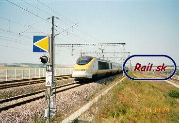 Súprava TGV Eurostar v žst. SNCF Calais Fréthun